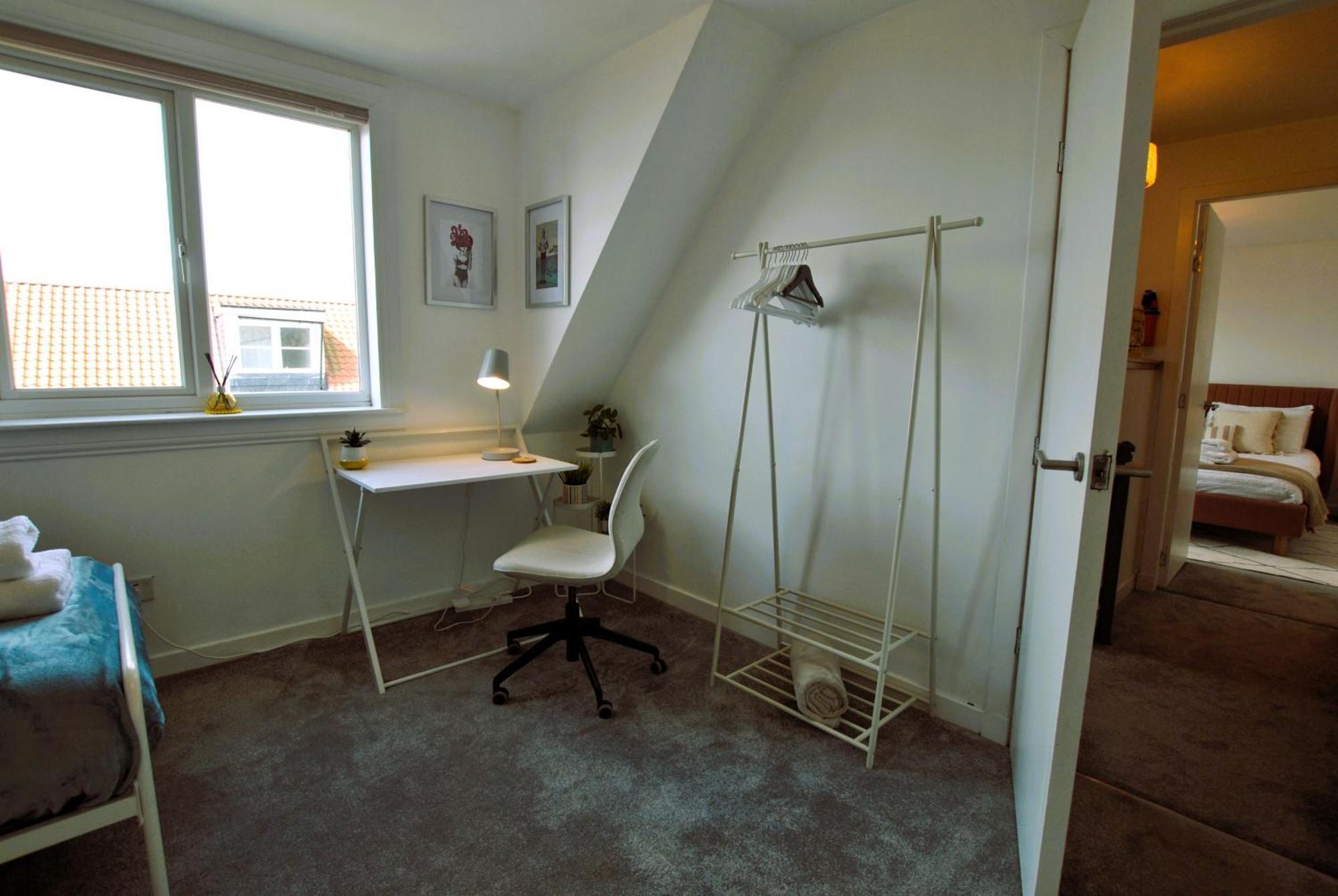Dookers Nook- Quirky Coastal Cottage พิทเทนวีม ภายนอก รูปภาพ