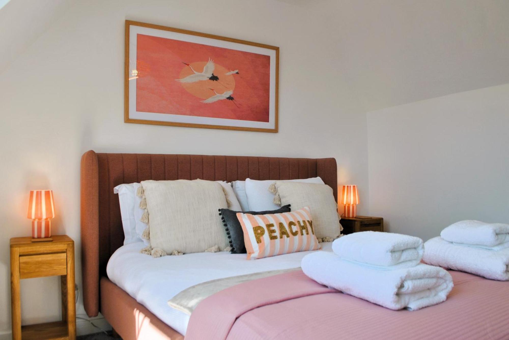 Dookers Nook- Quirky Coastal Cottage พิทเทนวีม ภายนอก รูปภาพ