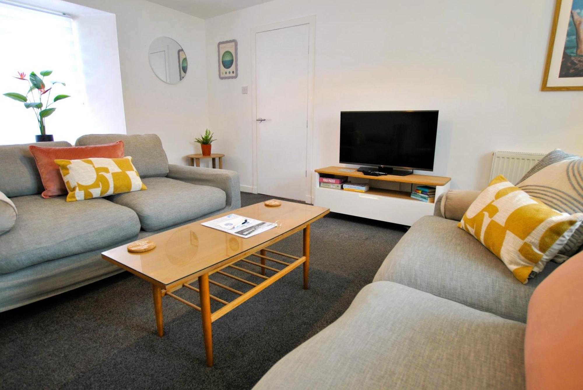 Dookers Nook- Quirky Coastal Cottage พิทเทนวีม ภายนอก รูปภาพ