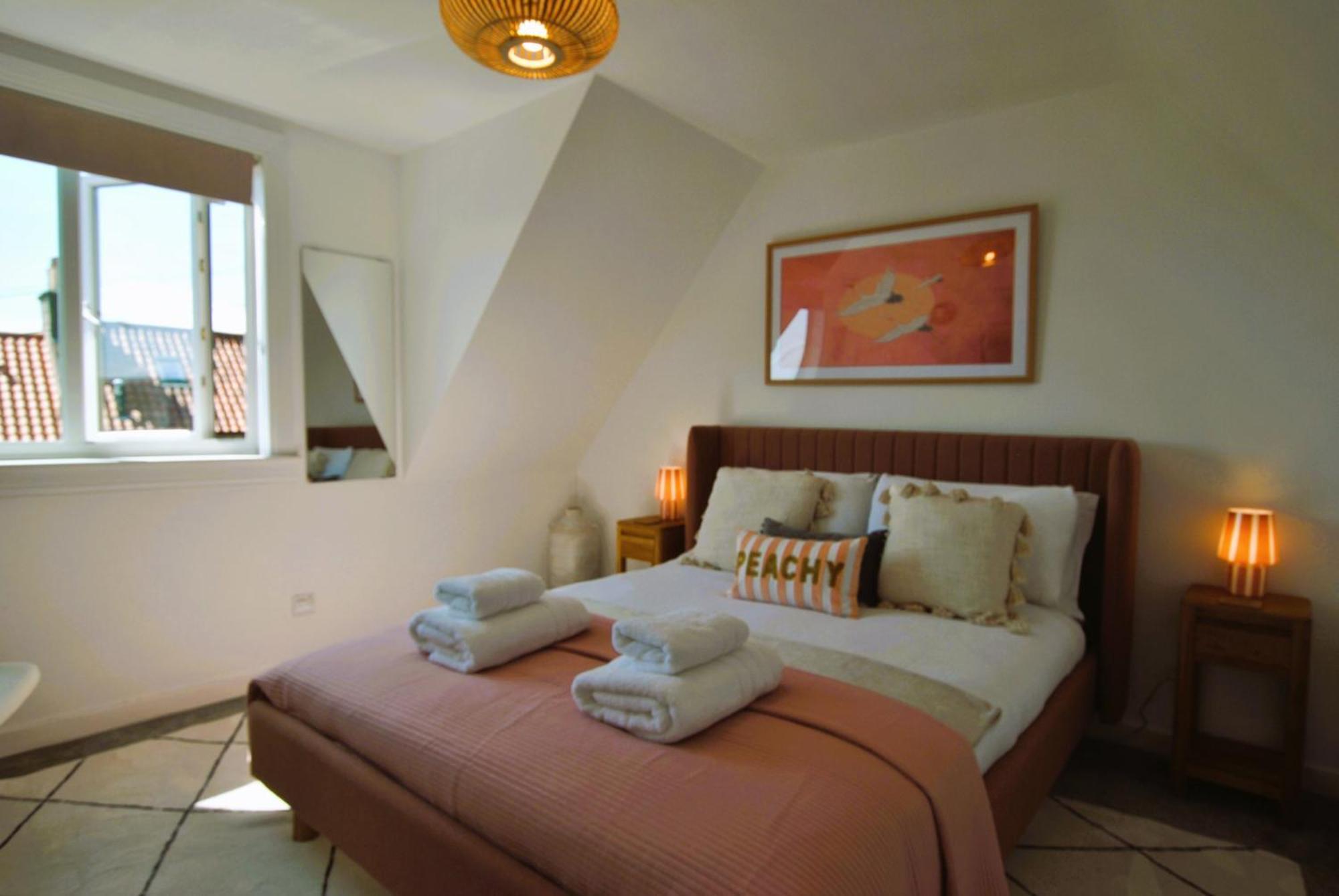 Dookers Nook- Quirky Coastal Cottage พิทเทนวีม ภายนอก รูปภาพ