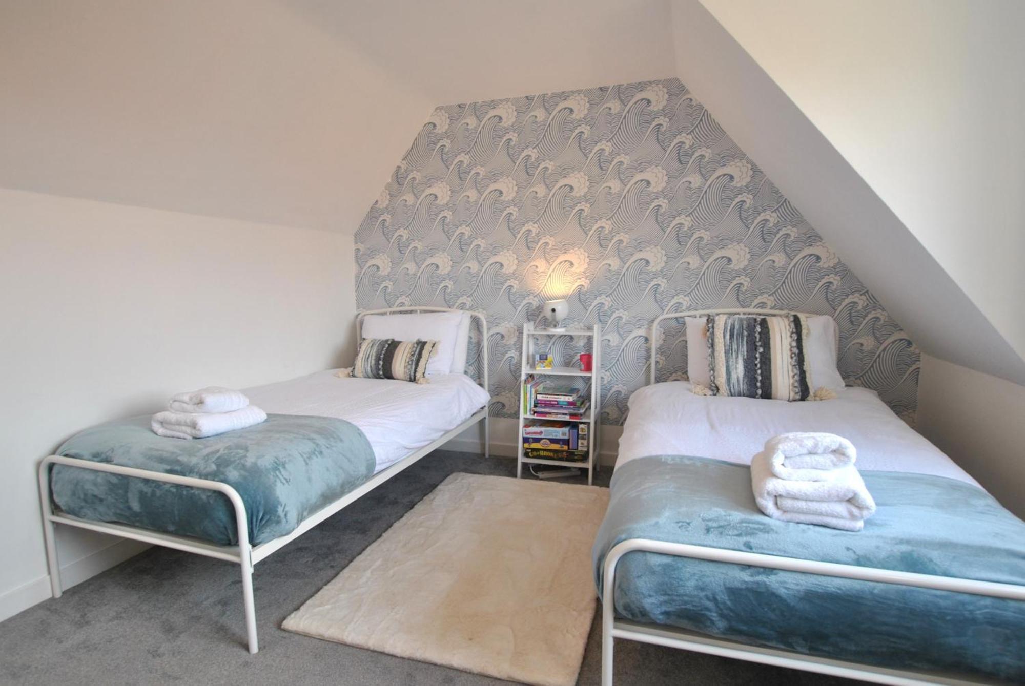Dookers Nook- Quirky Coastal Cottage พิทเทนวีม ภายนอก รูปภาพ